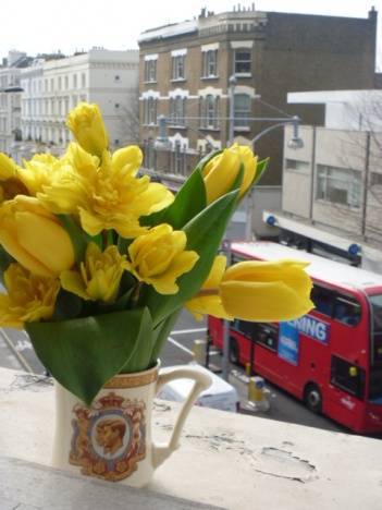 �摜(351x468)�E�g��摜(480x640)