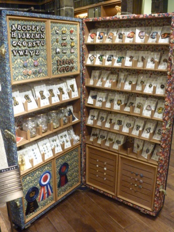 �摜(351x468)�E�g��摜(480x640)