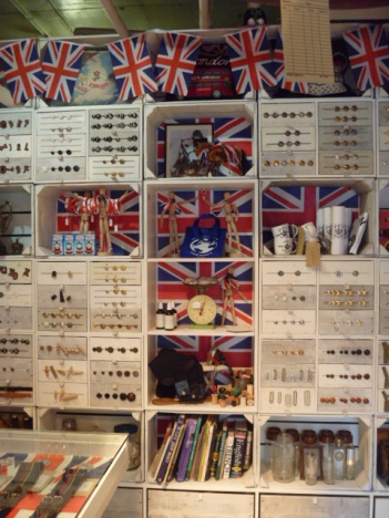 �摜(351x468)�E�g��摜(480x640)