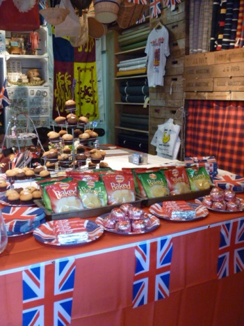 �摜(351x468)�E�g��摜(480x640)