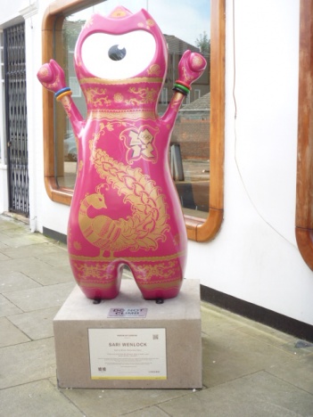 画像(351x468)・拡大画像(480x640)