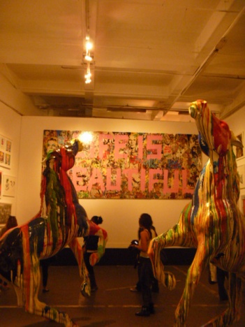 �摜(351x468)�E�g��摜(480x640)