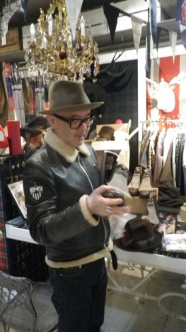 �摜(263x468)�E�g��摜(360x640)